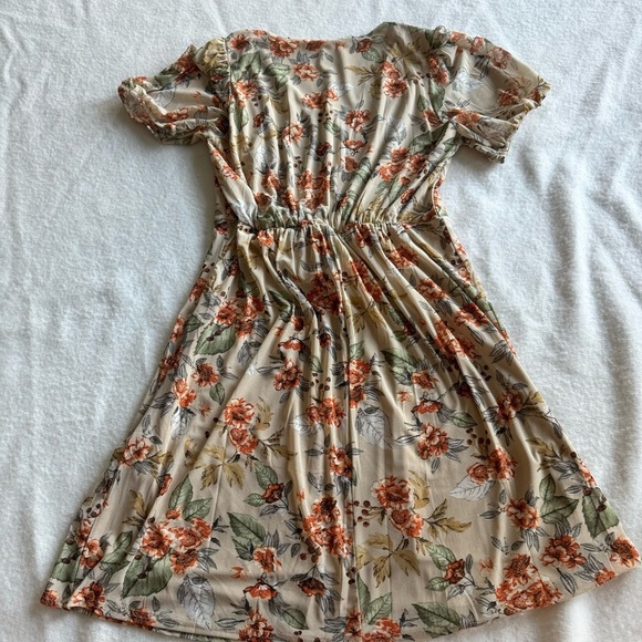 Sirenlily Mesh Fit and Flare Knee Lenght Dress Natural Floral Print Size M - Picture 10 of 11